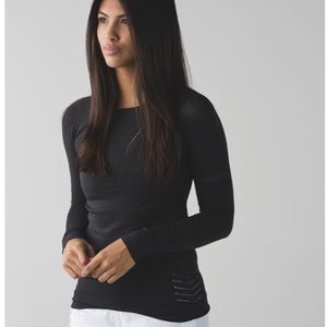 Lululemon light speed long sleeve top